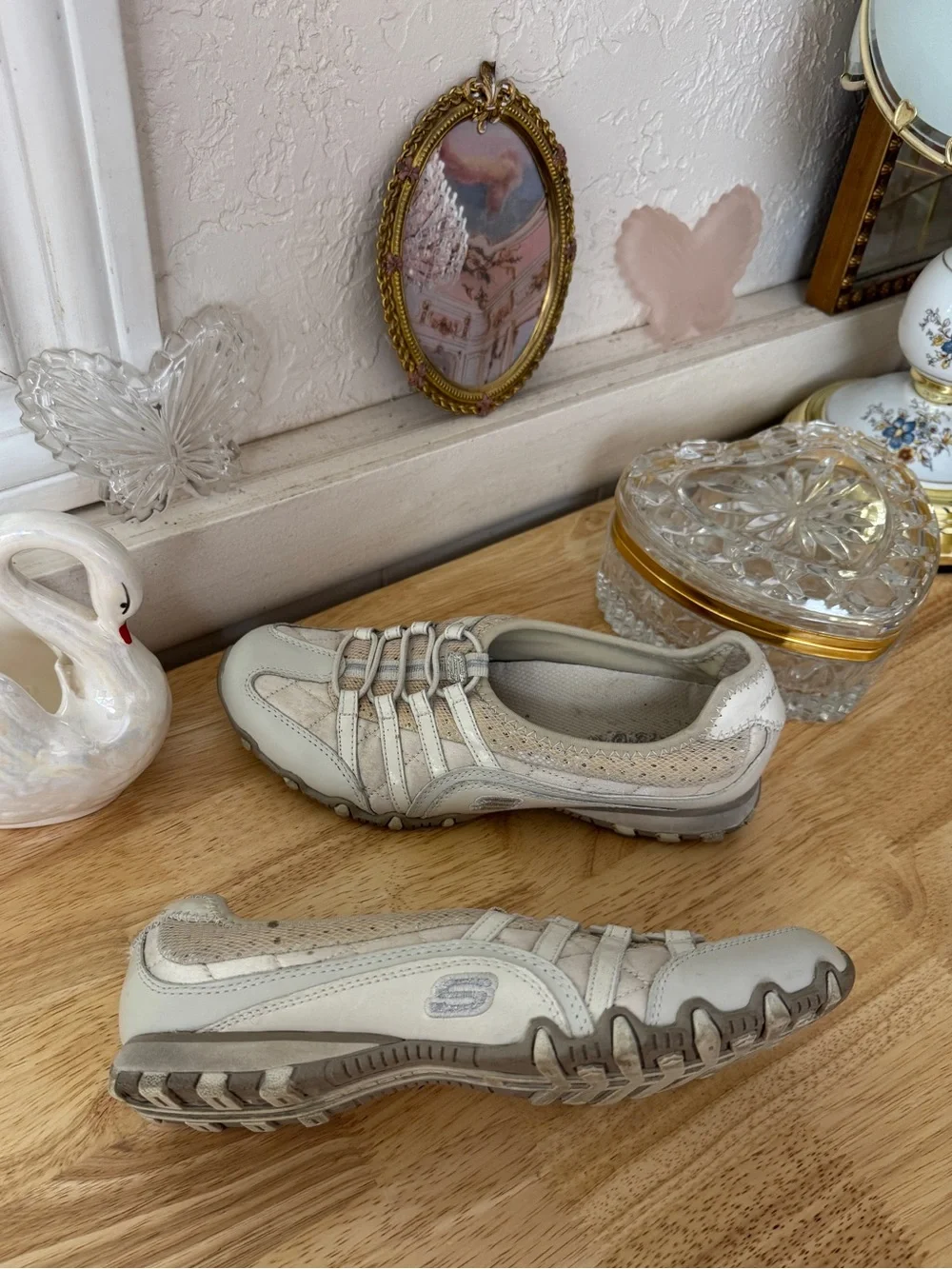 Skechers Y2K Sporty Ballet Flats Beige Mesh Slip On Sneakers Size 7
